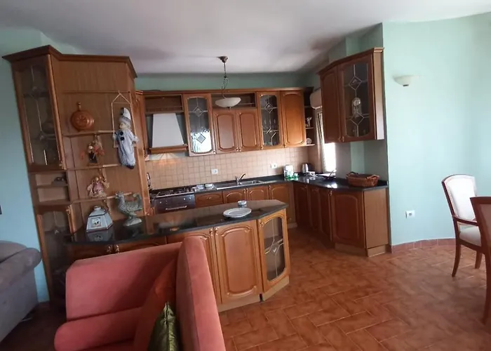 Portside 2 * ドゥラス