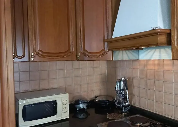 Portside 2 ドゥラス